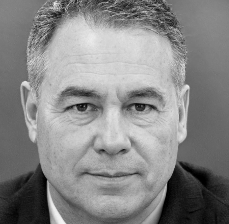 Тренер Виктор Загребин